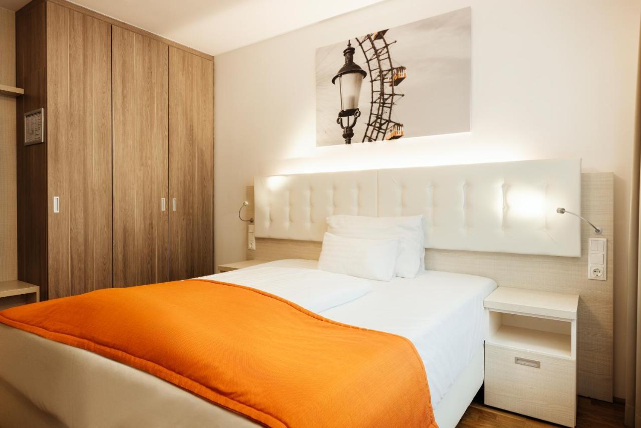 Oliver | Contactless Check-in 3* Wien