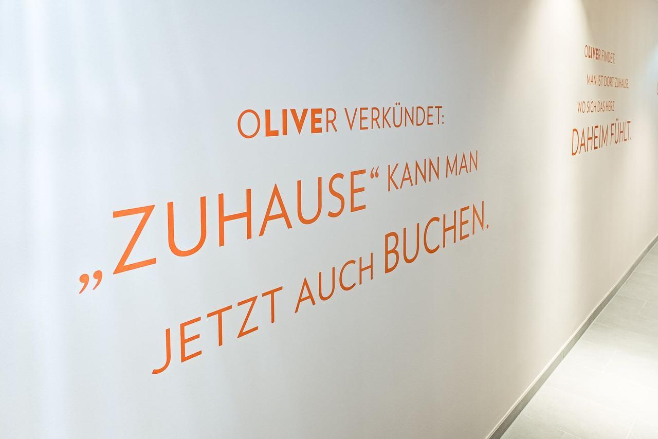Oliver | Contactless Check-in 3* Wien